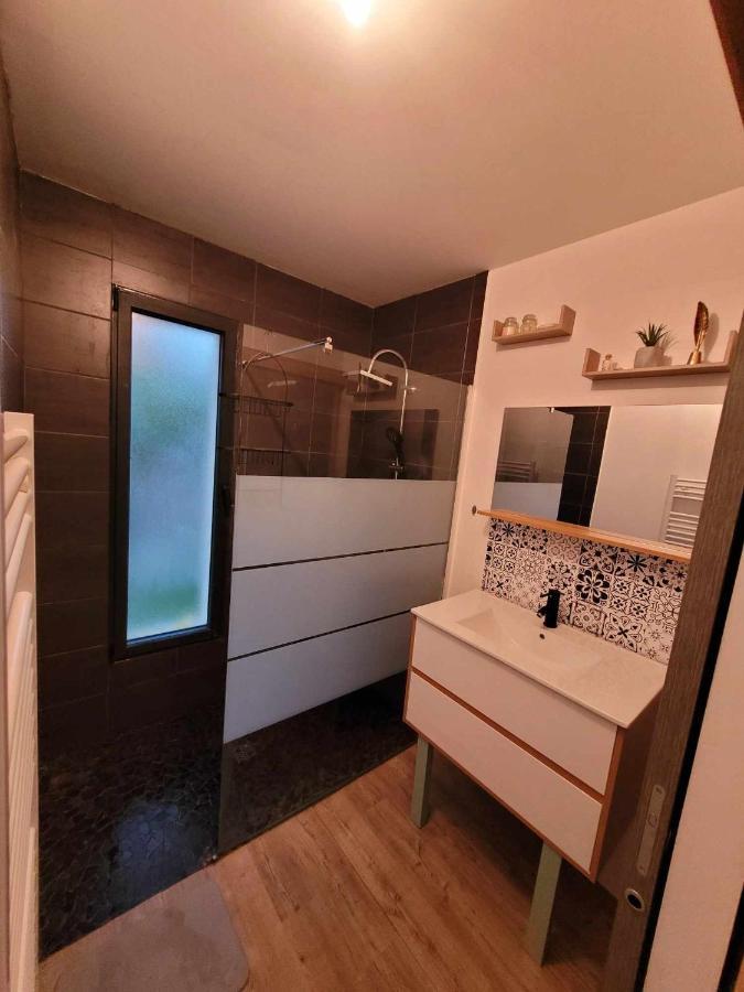 Maison Individuelle Cloturee Villa Coutras ภายนอก รูปภาพ