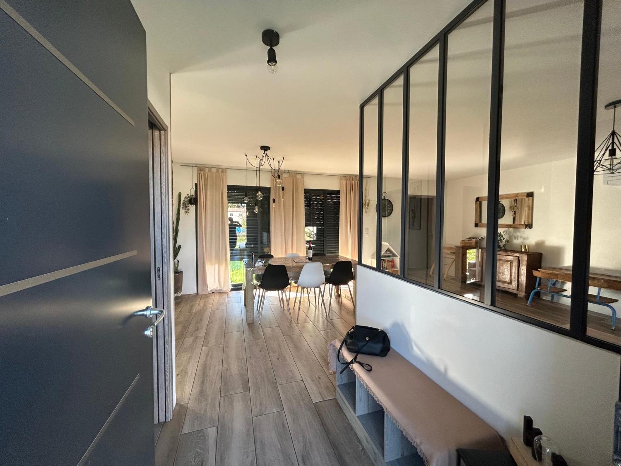 Maison Individuelle Cloturee Villa Coutras ภายนอก รูปภาพ